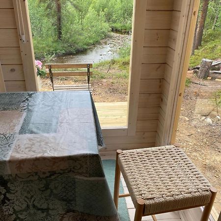 Lemmenjoen Lumo - Nature Experience & Accommodation Lemmenjoki 외부 사진