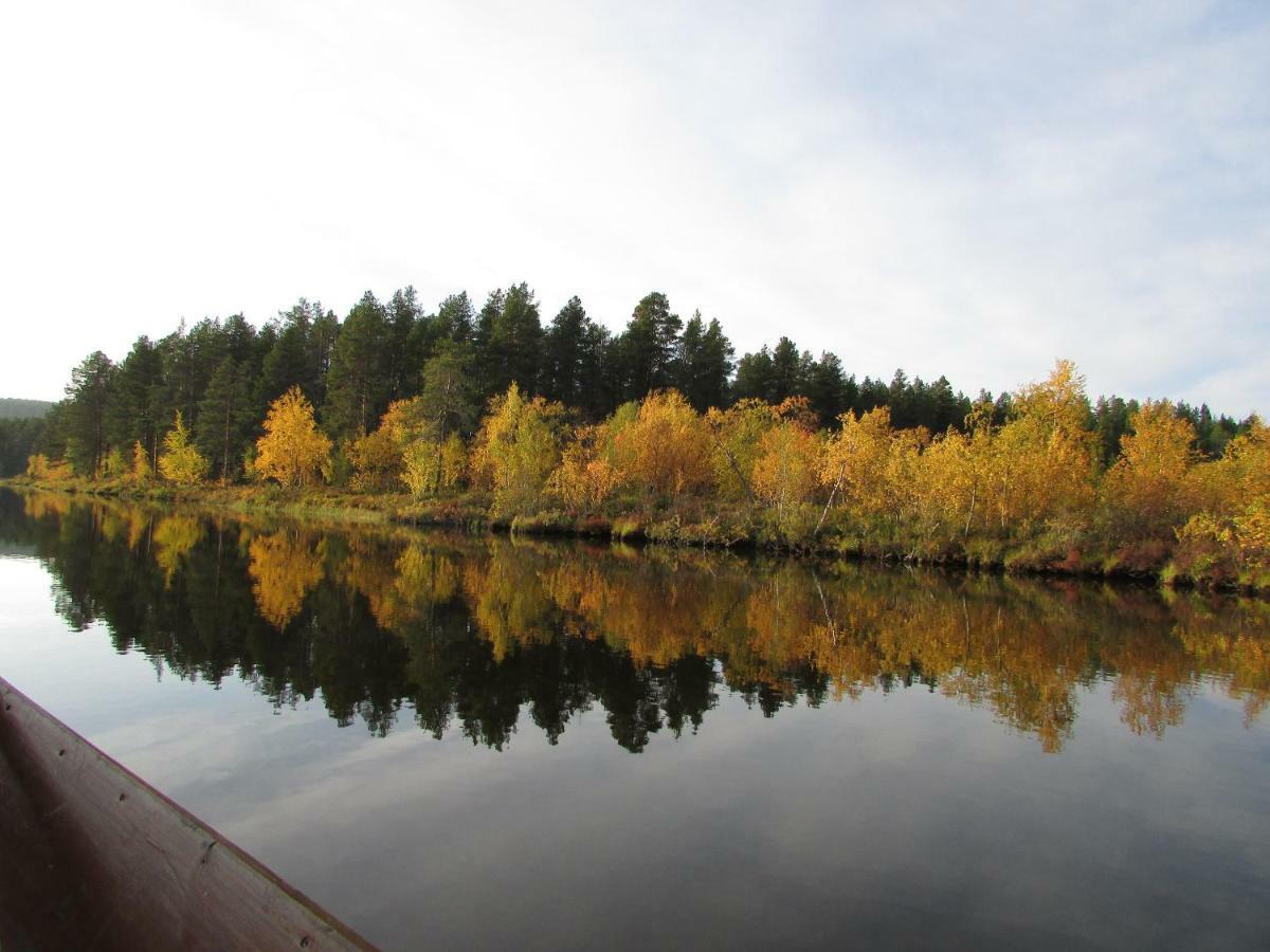 Lemmenjoen Lumo - Nature Experience & Accommodation Lemmenjoki 외부 사진